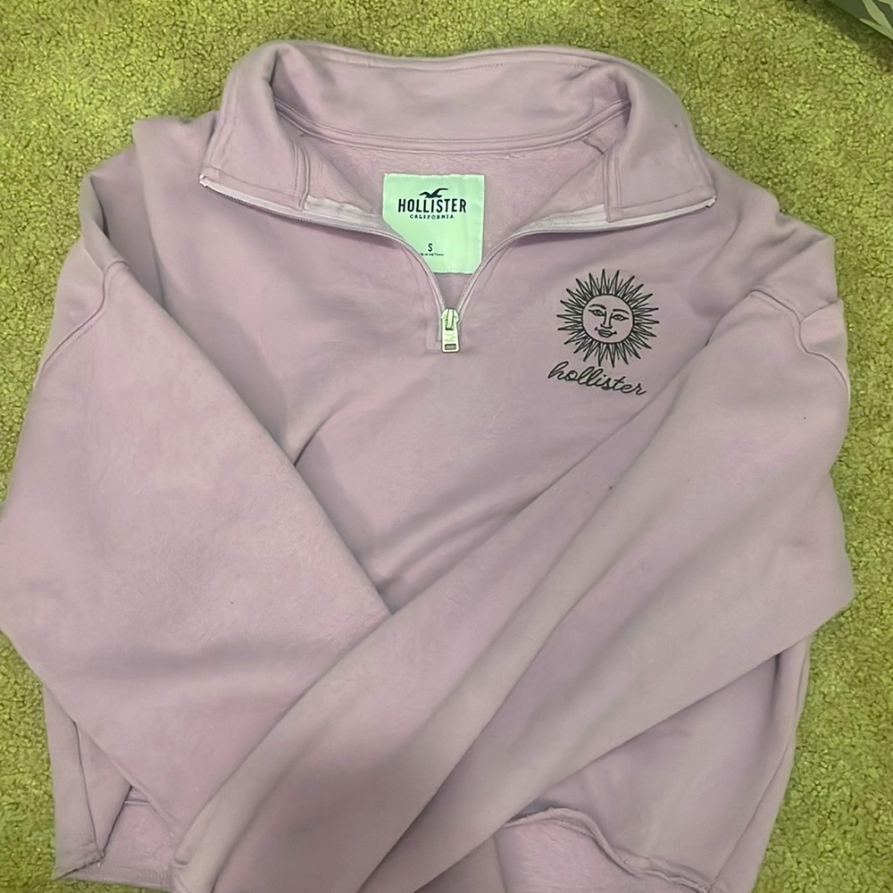 purple zipup hollister sweatshirt